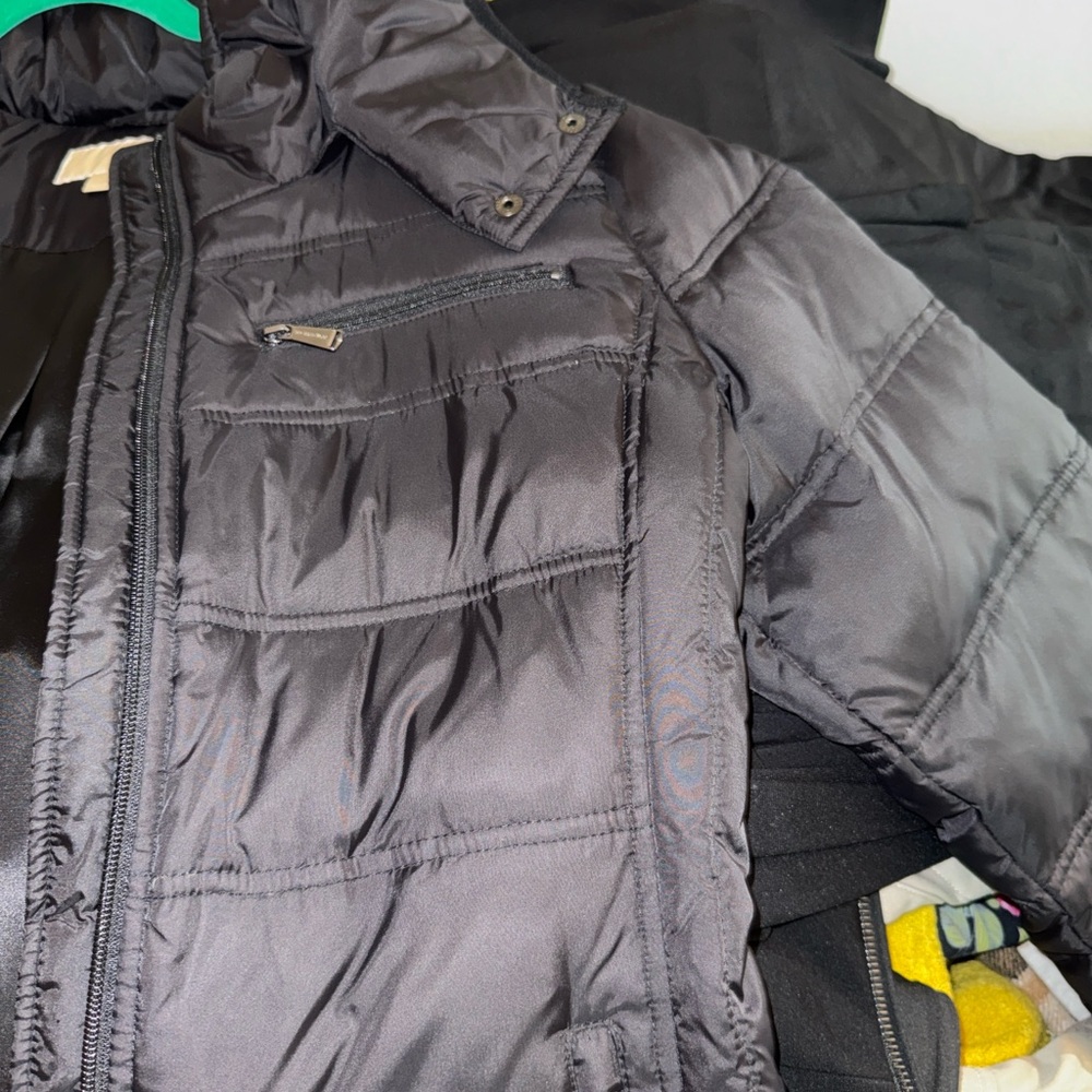 MICHAEL Michael Kors Quilted Black Snow Jacket - Picture 11 of 12